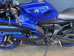 2024 Yamaha YZF-R7LA BLUE