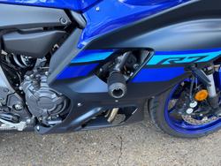 2024 Yamaha YZF-R7LA BLUE