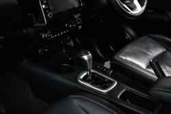 2021 Toyota
Hilux SR5