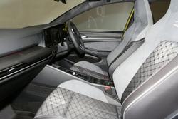 2022 Volkswagen
Golf 110TSI R-Line