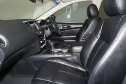 2018 Nissan
Pathfinder ST