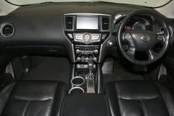 2018 Nissan
Pathfinder ST