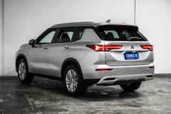 2024 Mitsubishi
Outlander LS