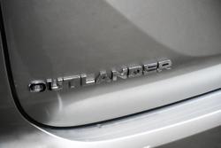 2024 Mitsubishi
Outlander LS