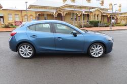 2018 Mazda
3 SP25 GT