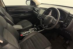 2019 Mitsubishi
Outlander LS