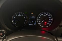 2019 Mitsubishi
Outlander LS