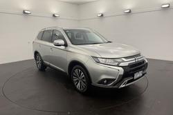 2019 Mitsubishi
Outlander LS