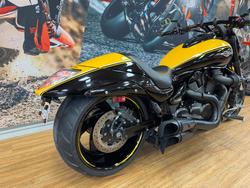 2014 Suzuki VZR 1800 BOULEVARD (M109R) YELLOW/BLACK