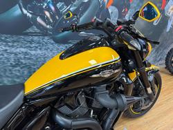 2014 Suzuki VZR 1800 BOULEVARD (M109R) YELLOW/BLACK