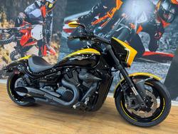 2014 Suzuki VZR 1800 BOULEVARD (M109R) YELLOW/BLACK