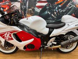 2017 Suzuki GSX1300RA (HAYABUSA) WHITE