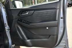 2025 Isuzu
D-MAX BLADE