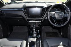 2025 Isuzu
D-MAX BLADE