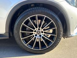 2019 Mercedes-Benz
GLC-Class GLC200