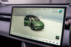 2025 Zeekr
X AWD