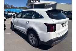2025 Kia
                Sorento S