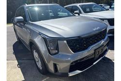 2025 Kia
Sorento S