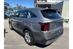 2025 Kia
Sorento S