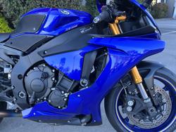 2018 Yamaha YZF-R1