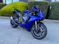 2018 Yamaha YZF-R1