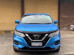 2017 Nissan
                QASHQAI ST-L