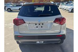 2023 Suzuki
Vitara