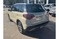 2023 Suzuki
Vitara
