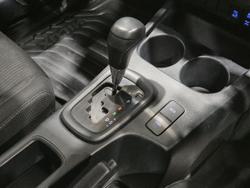 2022 Toyota
Hilux SR