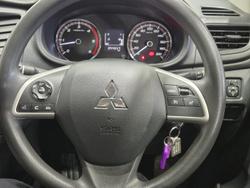 2019 Mitsubishi Triton GLX MR MY19 4x2 White