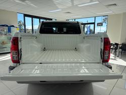 2024 Mitsubishi
Triton GLX+