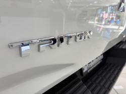 2024 Mitsubishi
Triton GLX+