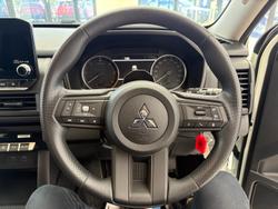 2024 Mitsubishi
Triton GLX+