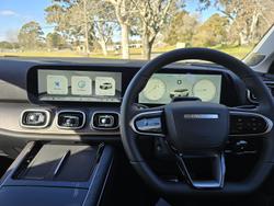 2025 Jaecoo
J8 Track
