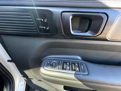 2025 Hyundai
Santa Fe Hybrid Calligraphy