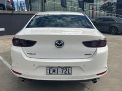 2020 Mazda
3 G25 Evolve