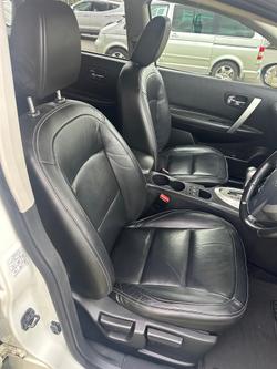 2012 Nissan
Dualis Ti-L
