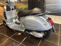 2021 VESPA GTS 300 SUPER SPORT SILVER
