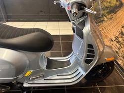 2021 VESPA GTS 300 SUPER SPORT SILVER