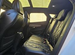 2018 Peugeot 3008 GT P84 MY18 Pearl White