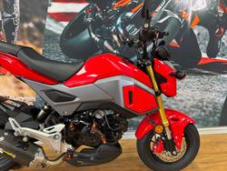 2016 Honda MSX125 GROM RED
