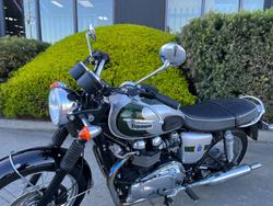 Triumph 2012 TRIUMPH 865CC BONNE T100 A2