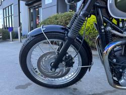 Triumph 2012 TRIUMPH 865CC BONNE T100 A2