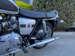 Triumph 2012 TRIUMPH 865CC BONNE T100 A2