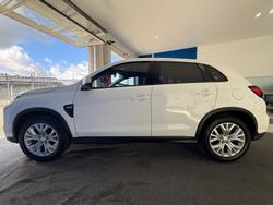 2021 Mitsubishi
ASX ES