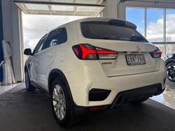 2021 Mitsubishi
ASX ES