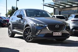 2017 Mazda
CX-3 sTouring