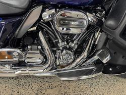 2017 Harley-Davidson CVO Limited 117 (FLHTKSE) Touring