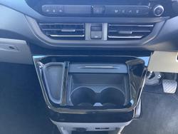 2024 Ford
                Tourneo Active