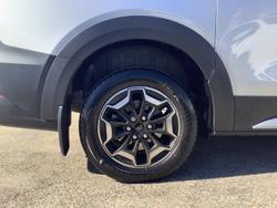 2024 Ford
                Tourneo Active